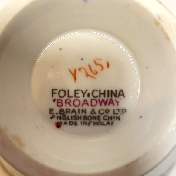 Foley China "Broadway" English Bone China Made in England Y2651 - Picture 11 of 12
